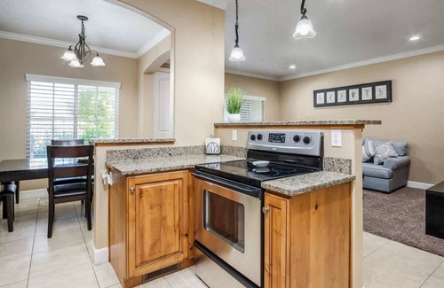 Bonneville Casa | A La Mode Stunning 4 bedroom Orem Home