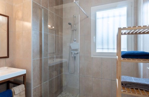Laudun Casa | Casa de vacaciones A la porte d'Avignon en Laudun l'ardoise - 4 personas, 2 dormitorios