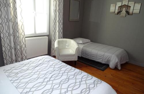 Dax Cama Y Desayuno | A la Vill'Adour