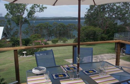 Silverwater Casa | A Lakefront House Escape