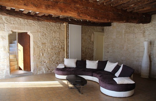 Bernieres-sur-Mer Casa | Una gran casa del siglo XVII a 300 metros de la playa.