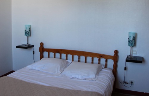 Bernieres-sur-Mer Casa | Una gran casa del siglo XVII a 300 metros de la playa.