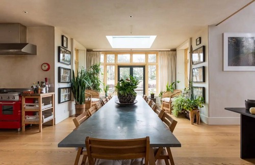 Lechlade Casa | A Large Cotswold Country Retreat