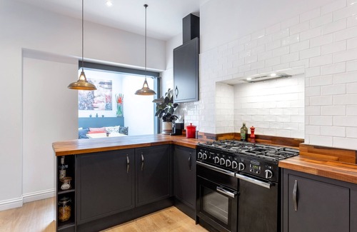 Junction Apartamento | Precioso apartamento de 3 dormitorios, a 10 minutos de King’s Cross St Pancras, en Veeve