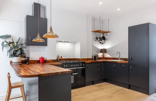 Junction Apartamento | Precioso apartamento de 3 dormitorios, a 10 minutos de King’s Cross St Pancras, en Veeve