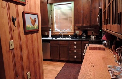 Hendersonville Cabina | ¡Un pedacito de cielo en las montañas Blue Ridge!