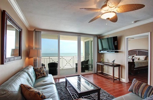 Clearwater Beach Condominio | A Little Bit of Paradise-Direct Beachfront