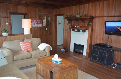 Gibsons Cabina | Una pequeña pieza de Paradise-Waterfront Cottage