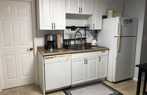Limona Improvement Casa | A Little Unexpected Pleasure