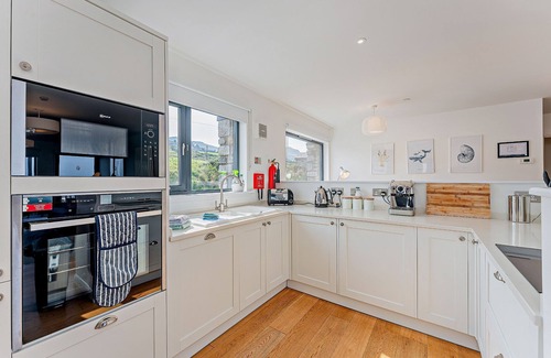 Pistyll Apartamento | A llyn peninsula that sleeps 5 guests in 2 bedrooms