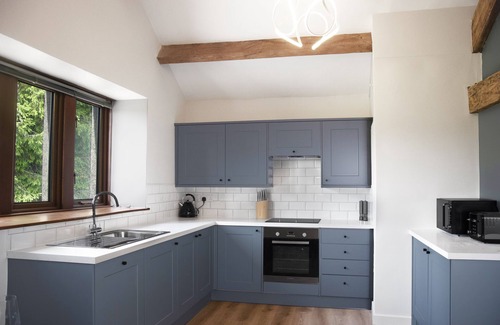 Skipton Cabaña | A long ashes park that sleeps 6 guests in 3 bedrooms