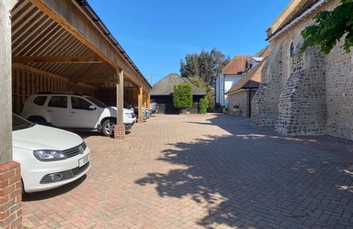 Pagham Apartamento | A lovely 2-bed suite15 mins away from Chichester & Glorious Goodwood!