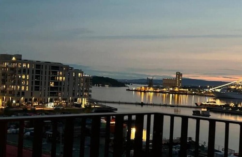 Gamle Oslo Apartamento | A luxurious apartment with a sea view in Bjørvika