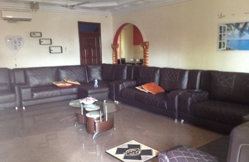 Agona Swedru Casa | Una lujosa casa de vacaciones lejos de casa