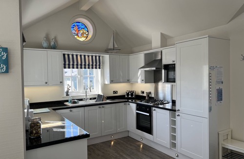 Filey Cabaña | A luxury 2 bed beach house or lodge that sleeps 6 guests in 2 bedrooms