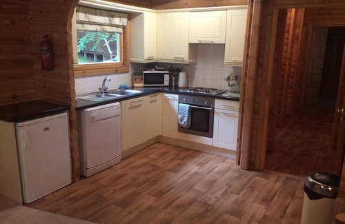 Kenwick Cabina | Una cabaña de madera de lujo en Kenwick Woods, Louth.