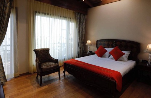 Haridwar Villa | Una majestuosa y lujosa villa Rajasi con vista al Ganges de Wanderlust