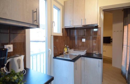 Ano Kipseli Apartamento | A minimal retire at Kypseli with an amazing view