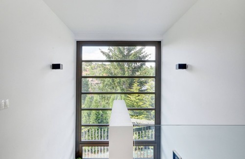 Erzsebettelek Casa | Una casa minimalista en la naturaleza.