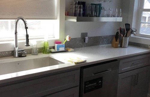 Greenville Apartamento | Una mezcla de Mod & Vintage en el histórico West End