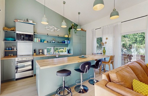 Bainbridge Island Casa | A Modern Island Retreat: Designed for productivity, relaxation, & extended stays