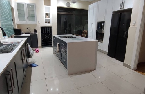 Greater Johannesburg Metropolitan Area Casa | A Mother a Sons and Daughter Approach Towards Modern Living