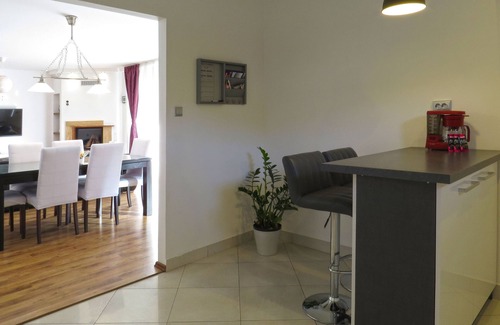 Srinjine Apartamento | ¡Un escape de montaña de la vida cotidiana en el apartamento Vilar justo al lado de Split!