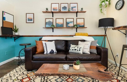Woodland Park Apartamento | A Mountain Tiny dream 2BR, Views, Patio, Fireplace