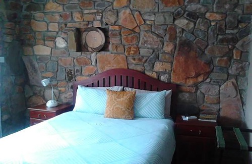 Francistown Cabina | A New Earth Guest Lodge