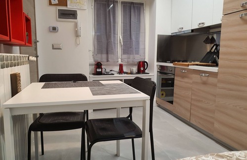 Dergano Apartamento | UN NUEVO APARTAMENTO MINI MODERNO A 1 MINUTO DEL SUBTERRÁNEO A 10 MINUTOS DEL CENTRO DE LA CIUDAD Wafa Home