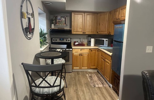 Williston Casa | Newly executive basement apartment