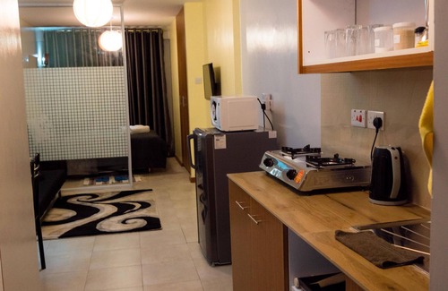 Siaya County Apartamento | A-One Budget Luxury Superior Convertible Studios; Embakasi cerca de JKIA