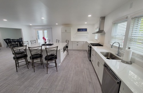 Warren County Casa | Una de las propiedades más bellas y únicas en el lago!