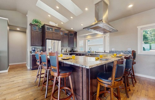 Camano Island Casa | A panoramic Pacific Northwest retreat with unforgettable views