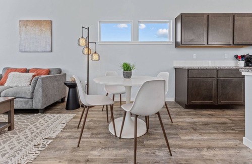 Boise Villa | A park-like setting in this BRAND NEW build near the river