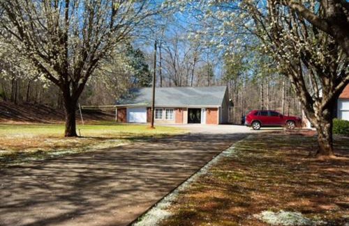 Oxford Casa | A Peaceful Hidden Treasure in Oxford GA