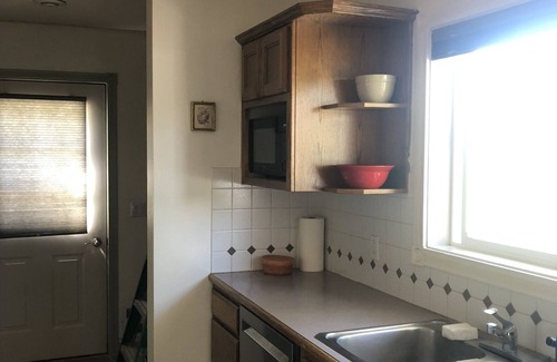 Hamilton Casa | A peaceful one-bedroom house next to the Bitterroot Mountains