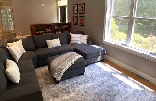 Schuylerville Casa | A Peaceful Retreat - 12 min to Downtown Saratoga