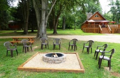 Shenandoah Casa | A Pebble Beach River Cabin