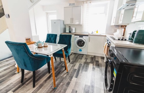 Aberdare Casa | A Perfect 1BD Getaway in Aberdare, South Wales