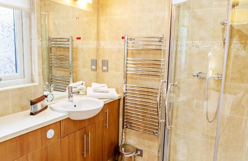 Warton Condominio | A Perfect Condo Resort for Family Trips