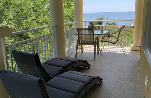 Daufuskie Island Villa | A Piece of Heaven: Oceanfront 3 BR/3 bath villa -- FREE golf cart!