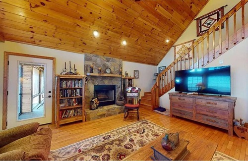Brasstown Cabina | A Piece of Heaven