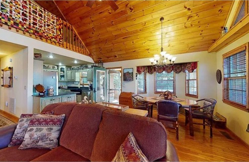 Brasstown Cabina | A Piece of Heaven
