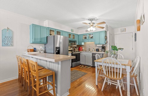 The Dunes Condominio | A Place at the Beach 5 Unit 309-2BR Shore Drive