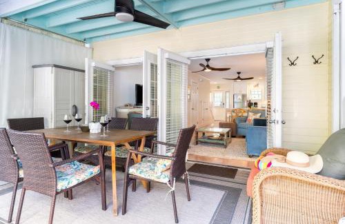 Bahama Village Casa | A Place In Paradise by AvantStay Key West Walkable w Shared Pool Week Long Stays Only