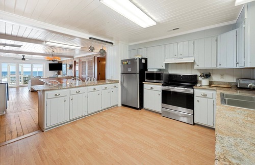 Georgetown Casa | A place of pure joy, a place of family and comfort. A laughing place for everyone.