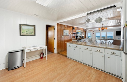 Georgetown Casa | A place of pure joy, a place of family and comfort. A laughing place for everyone.