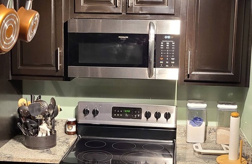 Athens Casa | A Place to Enjoy Before/After Game - Gameday Rental