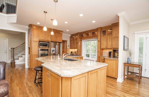 Spring City Casa | "A Place To Land" on WATTS BAR LAKE with a PRIVATE BOAT DOCK!